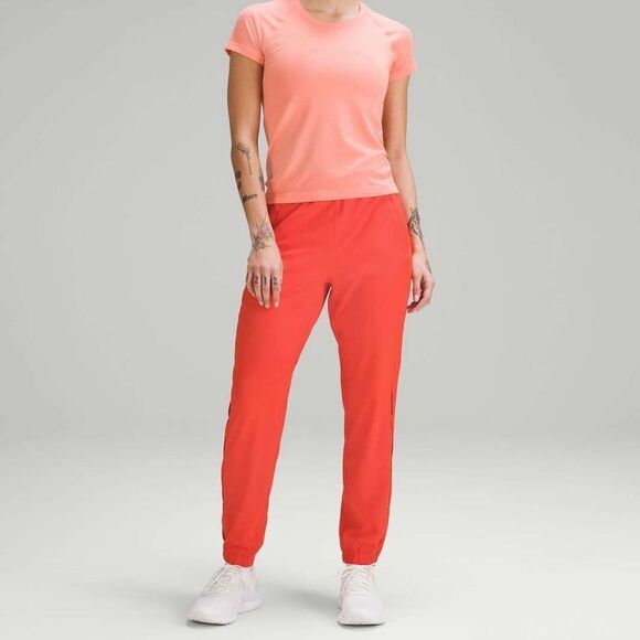 Lululemon athletica • Lululemon Adapted State High-Rise Jogger Solar Orange - Picture 4 of 6